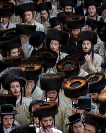 חסידים. | יונתן זינדל פלאש 90 חסידים. | יונתן זינדל פלאש 90