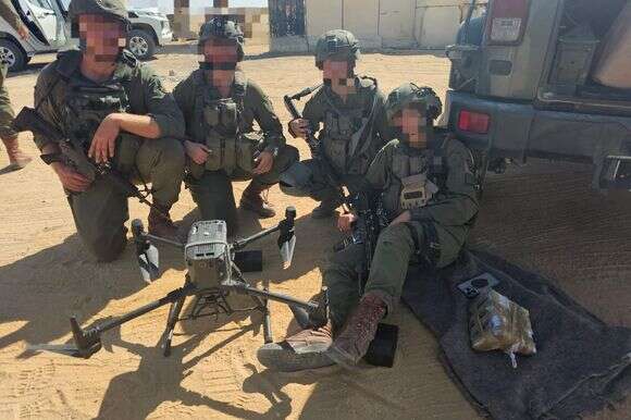 טכנולוגיית הברחה זולה. תפיסת רחפנים בגבול מצרים | דובר צה"ל טכנולוגיית הברחה זולה. תפיסת רחפנים בגבול מצרים | דובר צה"ל