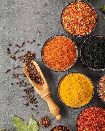 סגולות התבלינים דף הבית | שאטרסטוק סגולות התבלינים דף הבית | שאטרסטוק