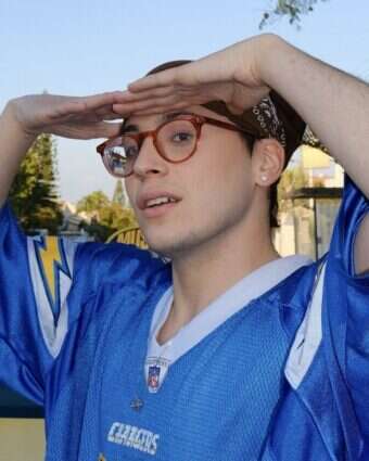 שחר טבוך | יובל ברנהולץ שחר טבוך | יובל ברנהולץ