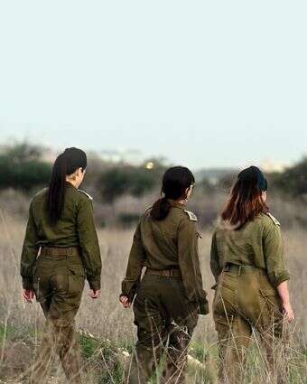 משימת חייהן | יוסי זליגר משימת חייהן | יוסי זליגר