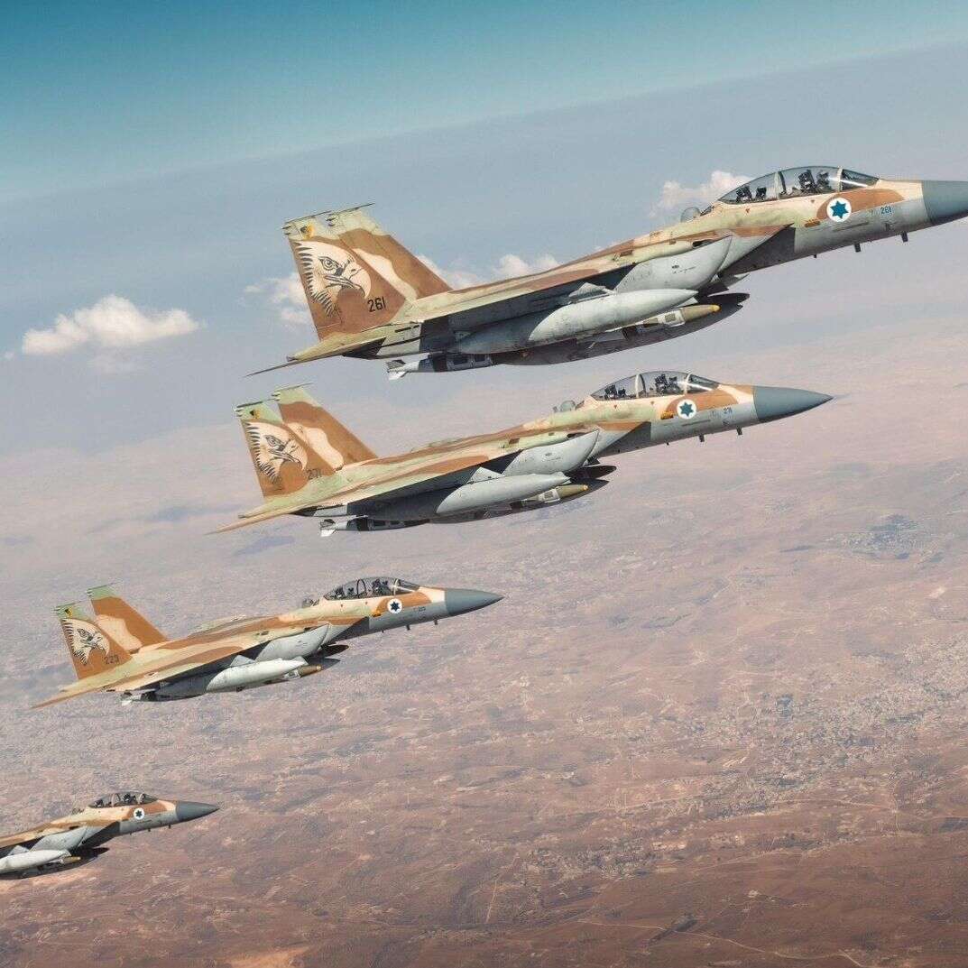 מטוסי קרב F-15I בדרכם לתקיפה בטהרן | דובר צה"ל מטוסי קרב F-15I בדרכם לתקיפה בטהרן | דובר צה"ל