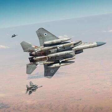 מטוסי קרב F-15I בדרכם לתקיפה בטהראן | דובר צה"ל מטוסי קרב F-15I בדרכם לתקיפה בטהראן | דובר צה"ל