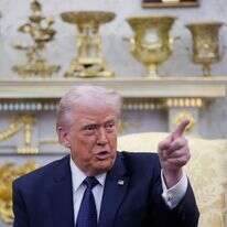 הנשיא דונלד טראמפ נואם במהלך פגישה עם קנצלר גרמניה פרידריך מרץ בחדר הסגלגל בבית הלבן | AP הנשיא דונלד טראמפ נואם במהלך פגישה עם קנצלר גרמניה פרידריך מרץ בחדר הסגלגל בבית הלבן | AP