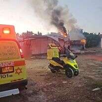 פגיעת טיל בנהריה | תיעוד מבצעי מד"א פגיעת טיל בנהריה | תיעוד מבצעי מד"א