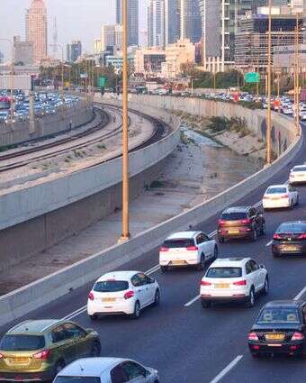 כביש | שאטרסטוק כביש | שאטרסטוק