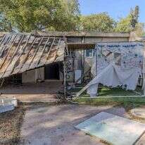 סוכה משנה שעברה בקיבוץ ניר-עוז. | לירון מולדובן סוכה משנה שעברה בקיבוץ ניר-עוז. | לירון מולדובן