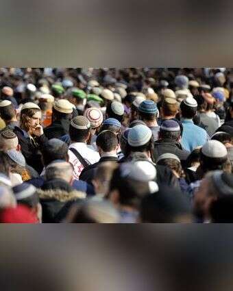 הלווייתו של הרב רזיאל שבח | AFP הלווייתו של הרב רזיאל שבח | AFP