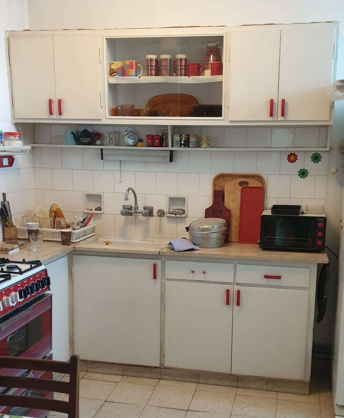 מטבח סגור משנות השישים | באדיבות גיל פנטו מייסד "ישראל של פעם- מוזיאון פרטי לנוסטלגיה מקומית" מטבח סגור משנות השישים | באדיבות גיל פנטו מייסד "ישראל של פעם- מוזיאון פרטי לנוסטלגיה מקומית"