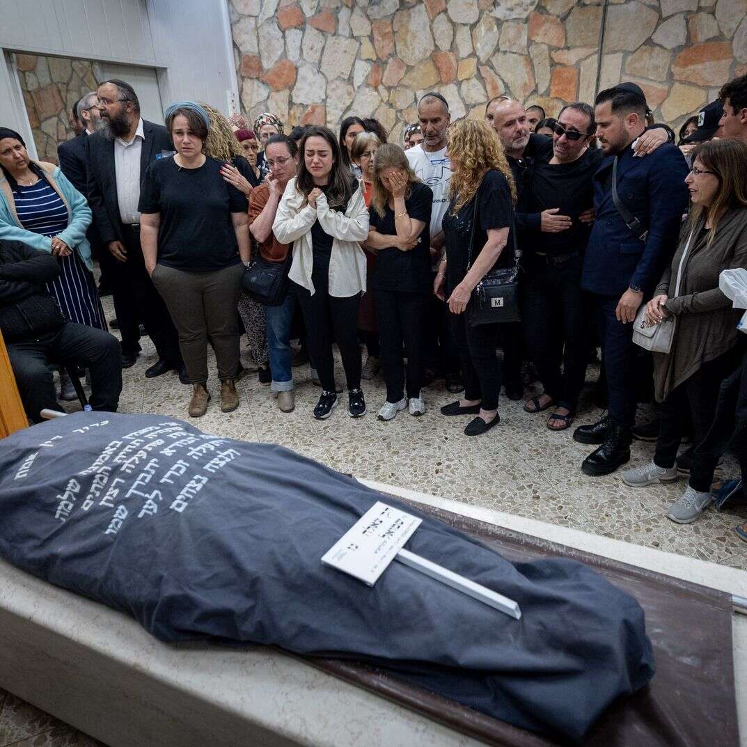 הלוויית צאלה גז הי"ד בהר המנוחות | חיים גולדברג, פלאש 90 הלוויית צאלה גז הי"ד בהר המנוחות | חיים גולדברג, פלאש 90