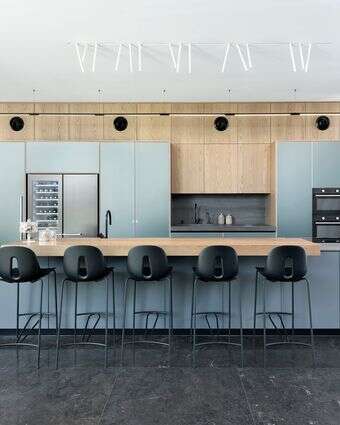 מטבחי סמל. סיגל ונדב לוין | מושי גיטלס, באדיבות תכלת מטבחי סמל. סיגל ונדב לוין | מושי גיטלס, באדיבות תכלת