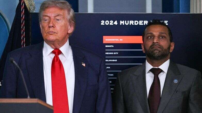 נשיא ארה"ב דונלד טראמפ וראש ה-FBI קאש פאטל, ארכיון | AFP נשיא ארה"ב דונלד טראמפ וראש ה-FBI קאש פאטל, ארכיון | AFP