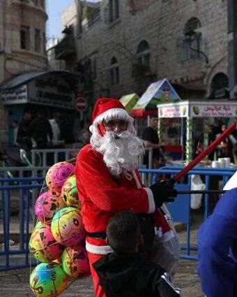 הכנות לחג המולד בבית לחם | EPA הכנות לחג המולד בבית לחם | EPA