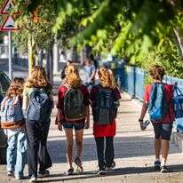 ילדים בדרך לבית ספר. אילוסטרציה | חיים גולדברג, פלאש 90 ילדים בדרך לבית ספר. אילוסטרציה | חיים גולדברג, פלאש 90