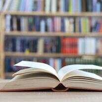 ספרים אילוסטרציה | שאטרסטוק ספרים אילוסטרציה | שאטרסטוק