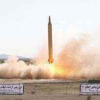 איום הטילים האיראני על ישראל ונושאות המטוסים של ארה"ב בגיבוי טכנולוגיה סינית. שיגור טיל שיהאב 3 איראני | EPA איום הטילים האיראני על ישראל ונושאות המטוסים של ארה"ב בגיבוי טכנולוגיה סינית. שיגור טיל שיהאב 3 איראני | EPA