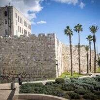 הדרך אל שער יפו, ירושלים. | יונתן זינדל, פלאש 90 הדרך אל שער יפו, ירושלים. | יונתן זינדל, פלאש 90