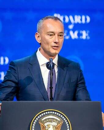 חצר ניקולאי דף הבית | EPA חצר ניקולאי דף הבית | EPA