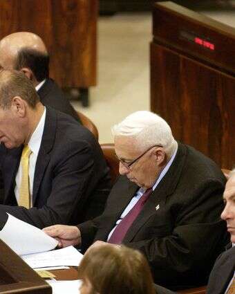 נתניהו, שרון ואולמרט בדיונים על חוק ההתנתקות, 2004 | עמוס בן גרשום, לע"מ נתניהו, שרון ואולמרט בדיונים על חוק ההתנתקות, 2004 | עמוס בן גרשום, לע"מ