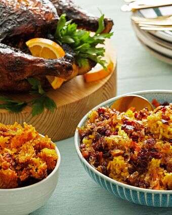 סעודה פרסית זו לפורים מתאימה לארוחת ערב של אמצע השבוע | טום מקורקל ; עיצוב אוכל: ליסה צ'רקסקי עבור הוושינגטון פוסט. סעודה פרסית זו לפורים מתאימה לארוחת ערב של אמצע השבוע | טום מקורקל ; עיצוב אוכל: ליסה צ'רקסקי עבור הוושינגטון פוסט.