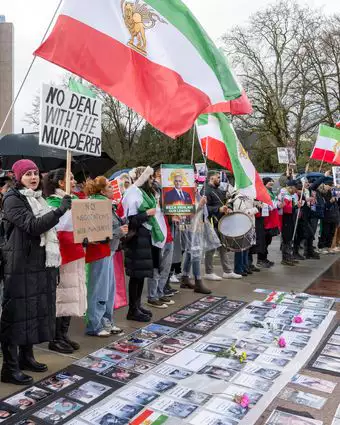 אופוזיציה בלי ראש דף הבית | EPA אופוזיציה בלי ראש דף הבית | EPA