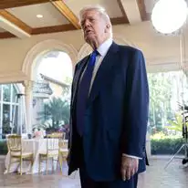 נשיא ארה"ב דולנד טראמפ באחוזת מאר-א-לאגו בפלורידה | AFP נשיא ארה"ב דולנד טראמפ באחוזת מאר-א-לאגו בפלורידה | AFP