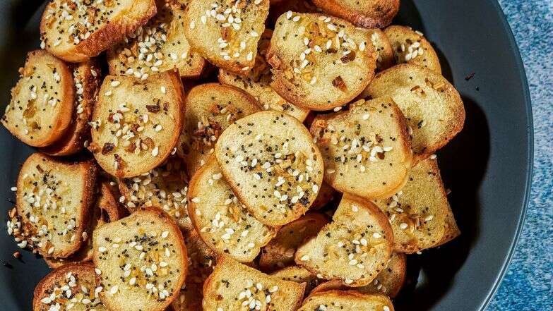 צ'יפס בייגל אפוי או בטיגון אוויר | הוושינגטון פוסט מאת ריי לופז צ'יפס בייגל אפוי או בטיגון אוויר | הוושינגטון פוסט מאת ריי לופז