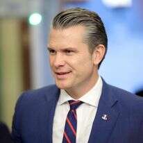 פיט הגסת' מגיע להעביר תדרוך על איראן בבניין הקפיטול האמריקאי | Kevin Dietsch / GETTY IMAGES NORTH AMERICA / Getty Images via AFP פיט הגסת' מגיע להעביר תדרוך על איראן בבניין הקפיטול האמריקאי | Kevin Dietsch / GETTY IMAGES NORTH AMERICA / Getty Images via AFP