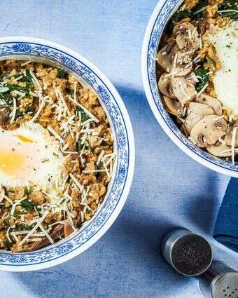 שיבולת שועל כמו שלא ניסיתם: פטריות, ביצה ואומאמי | Rey Lopez: food styling by Carolyn Robb for The Washington Post שיבולת שועל כמו שלא ניסיתם: פטריות, ביצה ואומאמי | Rey Lopez: food styling by Carolyn Robb for The Washington Post