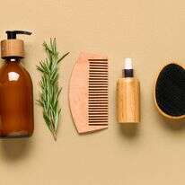 שמן רוזמרין | שאטרסטוק שמן רוזמרין | שאטרסטוק