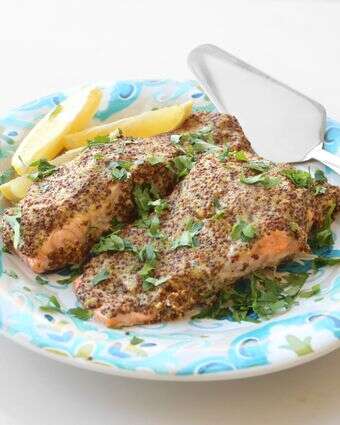 הסלמון הכי טעים שתאכלו דורש רק 3 מרכיבים | אפרת ליכטנשטט הסלמון הכי טעים שתאכלו דורש רק 3 מרכיבים | אפרת ליכטנשטט