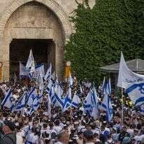 בני הציונות הדתית בריקוד דגלים בירושלים 2025 | חיים גולדברג - פלאש 90 בני הציונות הדתית בריקוד דגלים בירושלים 2025 | חיים גולדברג - פלאש 90