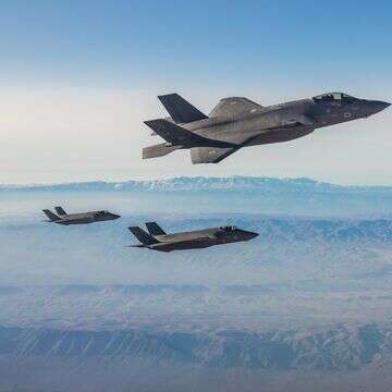 מטוסי ה"אדיר" בדרכם לאיראן | דובר צה"ל מטוסי ה"אדיר" בדרכם לאיראן | דובר צה"ל