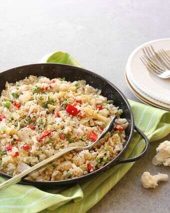 ״קוסקוס״ כרובית עם אפונה ופלפל אדום | אפרת ליכטנשטט ״קוסקוס״ כרובית עם אפונה ופלפל אדום | אפרת ליכטנשטט