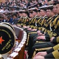 מושב הפתיחה של הקונגרס הלאומי העממי (NPC) באולם הגדול של העם בבייג'ינג ב-5 במרץ 2025 | Jade Gao / AFP מושב הפתיחה של הקונגרס הלאומי העממי (NPC) באולם הגדול של העם בבייג'ינג ב-5 במרץ 2025 | Jade Gao / AFP