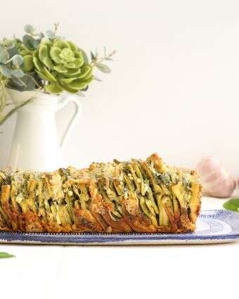 מאפה שמרים נתלש | אפרת ליכטנשטט מאפה שמרים נתלש | אפרת ליכטנשטט