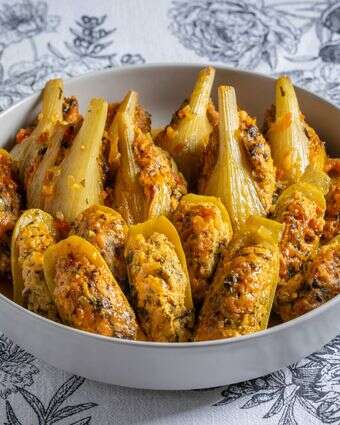 שומר וקישואים ממולאים עוף | גיא אשכנזי, Agency Karela שומר וקישואים ממולאים עוף | גיא אשכנזי, Agency Karela