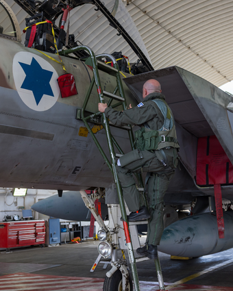 כנפי רוח | לירון מולדובן כנפי רוח | לירון מולדובן