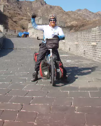 הג'ינג'י רוכב שנית | מתוך האוסף הפרטי של רועי סדן הג'ינג'י רוכב שנית | מתוך האוסף הפרטי של רועי סדן