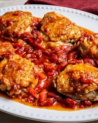 תבשיל עוף רך שיגנוב את ההצגה בשבת | סקוט סוצ'מן עבור הוושינגטון פוסט תבשיל עוף רך שיגנוב את ההצגה בשבת | סקוט סוצ'מן עבור הוושינגטון פוסט