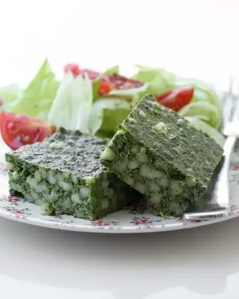 פשטידת תרד עם פתיתים ב-10 דקות | אפרת ליכטנשטט פשטידת תרד עם פתיתים ב-10 דקות | אפרת ליכטנשטט