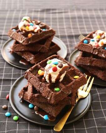 ופל שוקולד עם גנאש | אפרת ליכטנשטט ופל שוקולד עם גנאש | אפרת ליכטנשטט