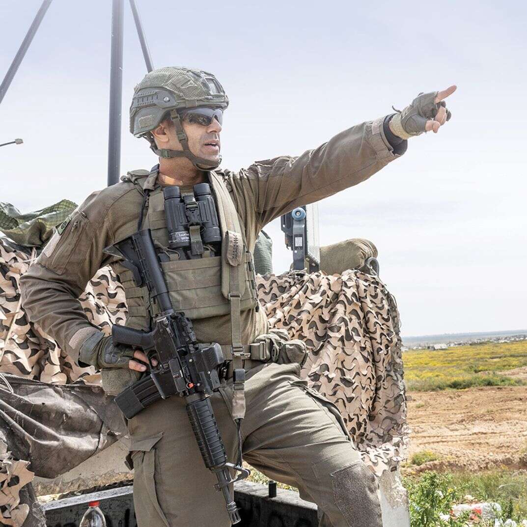 נחושים לסיים את המשימה | נעמה שטרן נחושים לסיים את המשימה | נעמה שטרן