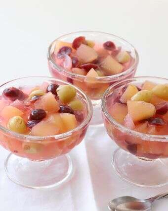 כמו אצל סבתא: קומפוט ביתי פשוט ומנחם שתמיד מצליח | אפרת ליכטנשטט כמו אצל סבתא: קומפוט ביתי פשוט ומנחם שתמיד מצליח | אפרת ליכטנשטט