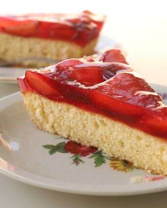 עוגת ג׳לי נוסטלגית כמו פעם – אבל הרבה יותר אוורירית | אפרת ליכטנשטט עוגת ג׳לי נוסטלגית כמו פעם – אבל הרבה יותר אוורירית | אפרת ליכטנשטט