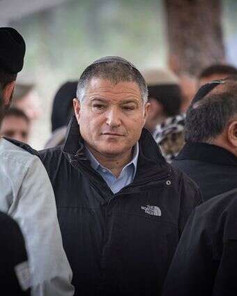 ראש השב"כ דוד זיני משתתף בהלווייתו של החייל סמל אביעד אלחנן וולנסקי ז"ל | חיים גולדברג - פלאש 90 ראש השב"כ דוד זיני משתתף בהלווייתו של החייל סמל אביעד אלחנן וולנסקי ז"ל | חיים גולדברג - פלאש 90