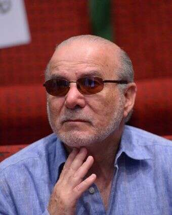 יורם גלובוס בהלוויתו של מנחם גולן | ראובן קסטרו יורם גלובוס בהלוויתו של מנחם גולן | ראובן קסטרו