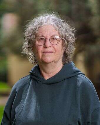 עכשיו אני כבר לא חייבת לזכור | אנצ'ו גוש - ג'יני עכשיו אני כבר לא חייבת לזכור | אנצ'ו גוש - ג'יני