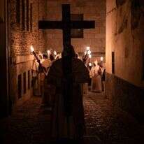 תהלוכה נוצרית בספרד, בחגיגות שלפני הפסחא | AFP תהלוכה נוצרית בספרד, בחגיגות שלפני הפסחא | AFP