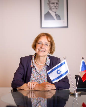 האביב של פראג דף הבית | אריק סולטן האביב של פראג דף הבית | אריק סולטן